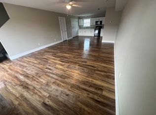 1355 Woodlawn Rd #402, Bardstown, KY 40004