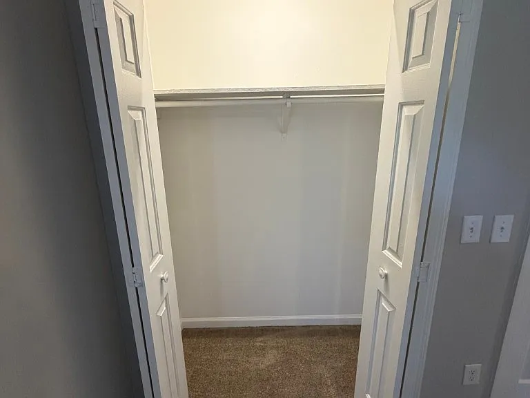 2558 Oak Hill Dr — Photo 15