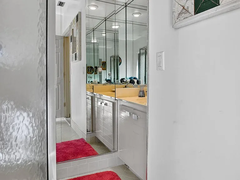 22519 Esplanada Cir W #W — Photo 47