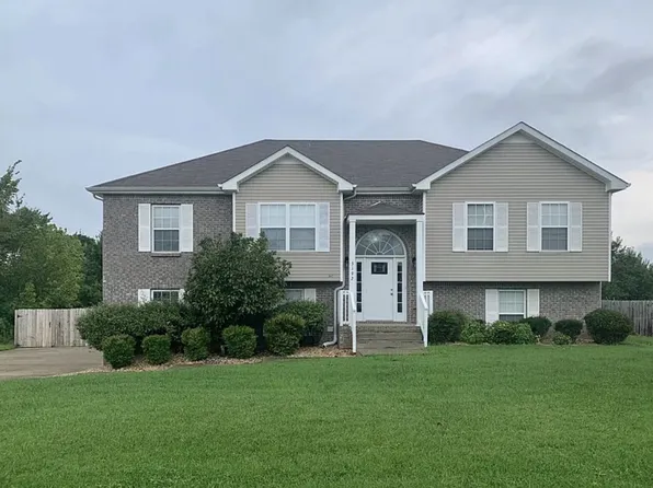 3192 Twelve Oaks Blvd, Clarksville, TN 37042