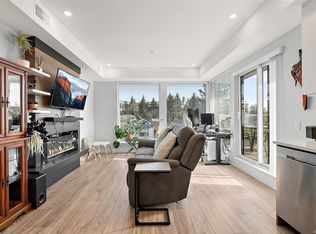 950 Whirlaway Cres #412, Langford, BC V9B 0Y3