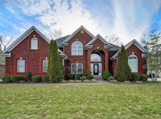 12532 Valley Pine Dr, Louisville, KY 40299