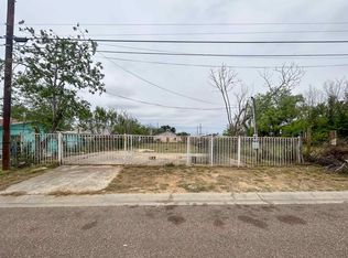 904 E Kearney St, Laredo, TX 78040