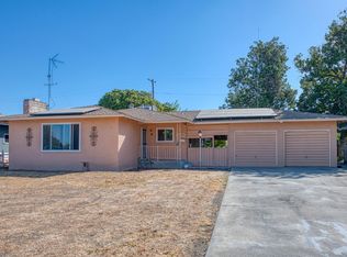 705 Willis Ave, Madera, CA 93637