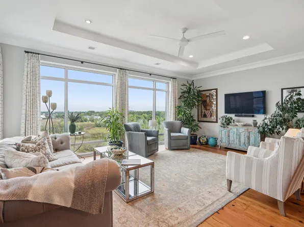 155 Wingo Way Unit 472, Mount Pleasant, SC 29464