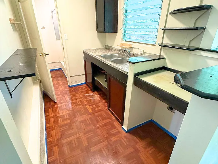 1172 W Kawailani St #2 — Photo 5
