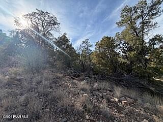 4th image of 11 N Moonshine Rd