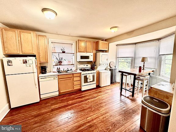 5th image of 521 W Hansberry St APT 2