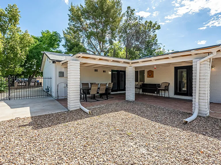 231 E Sesame Cir — Photo 35