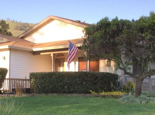 1435 SW Brislawn Loop Rd, White Salmon, WA 98672