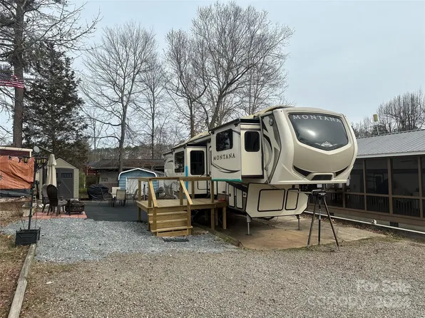 138 Overland Trl, Mount Gilead, NC 27306