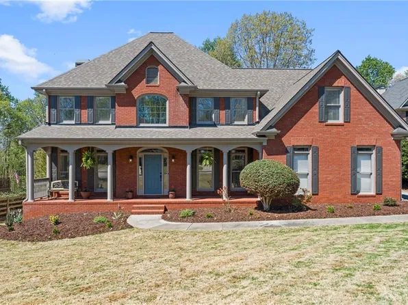 6034 Nature Path Ln, Sugar Hill, GA 30518