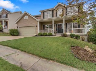 6736 Eagles View Dr, Pacific, MO 63069