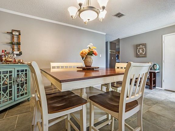 5th image of 1544 Glenwick Dr