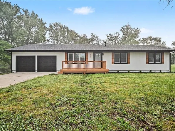102 O E Ave, Excelsior Springs, MO 64024