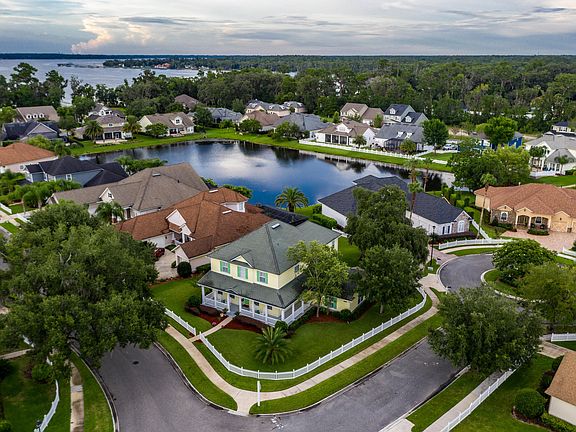 4th image of 1800 Moorings Cir