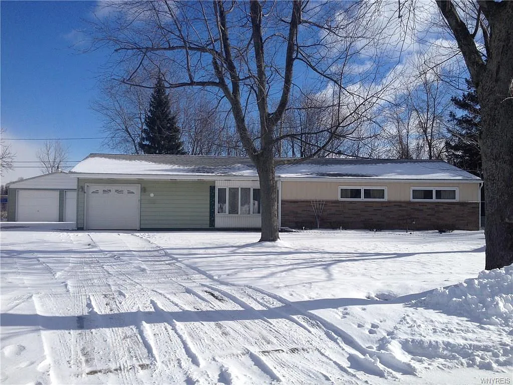 79 Fairview Ct photo 1