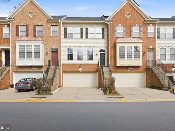 8553 Wyngate Manor Ct, Alexandria, VA 22309
