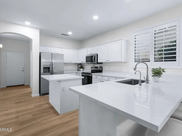 251 W Flamingo Drive, Chandler, AZ 85286