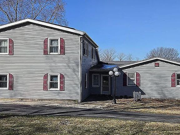 3rd image of 7475 E State Route 36