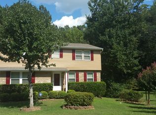 130 Cainwood Ct E, Atlanta, GA 30349