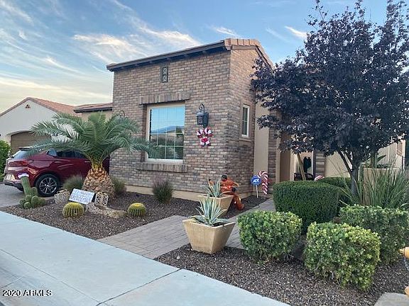 3rd image of 1549 E Verde Blvd