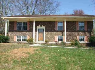 6086 Woodcrest Dr, Morristown, TN 37814