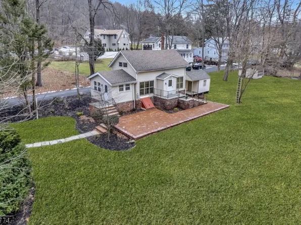 751 Pequest Rd, Liberty Twp., NJ 07863