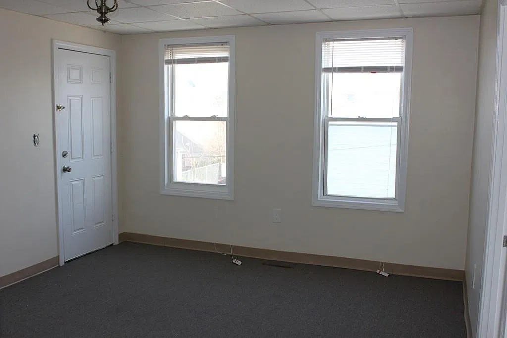 1 bed, 700 sqft, $1,150 — Photo 2