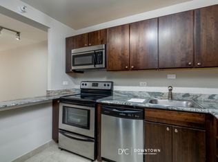 321 E Erie St #920, Chicago, IL 60611