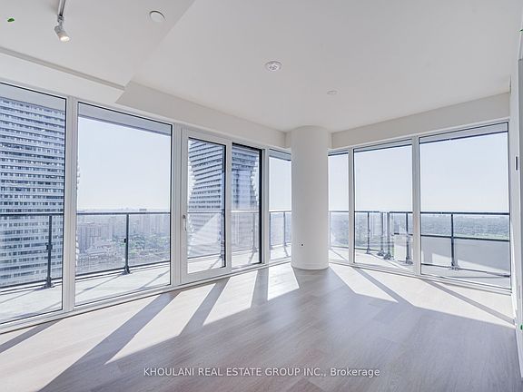 2nd image of 448 Burnhamthorpe Rd W #4008