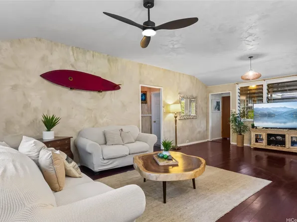 55-497 NE Kamehameha Hwy #D, Laie, HI 96762