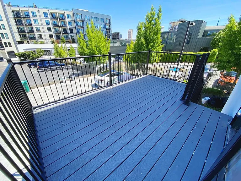2832 Summit St #2 — Photo 15
