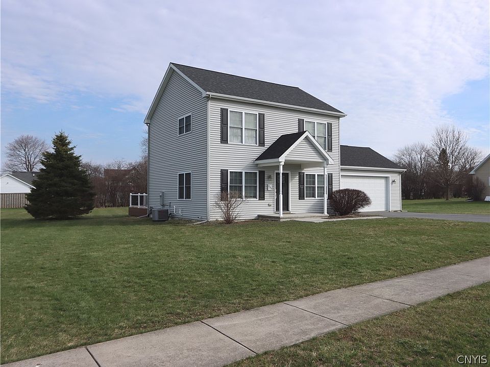 1st image of 207 Funnycide Dr