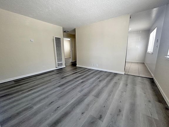3rd image of 5182 Snow Dr APT 2