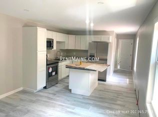 46 Bradbury St APT 3, Old Town, ME 04468