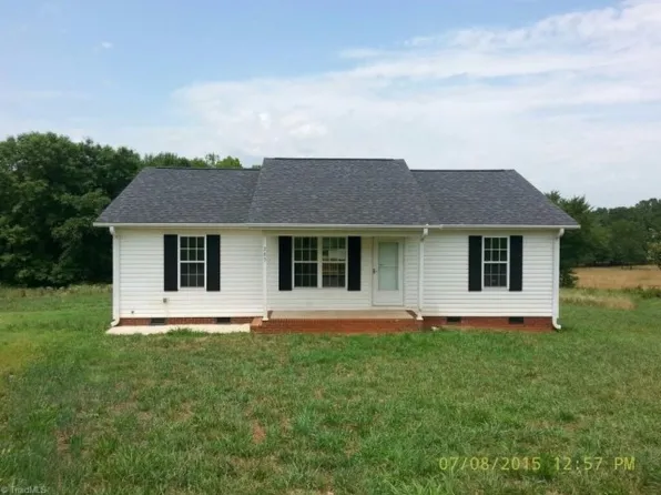 285 Raven Cres, Lexington, NC 27292