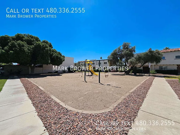 4217 N Miller Rd — Photo 29
