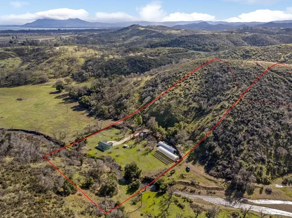 3207 Hendricks Road, Lakeport, CA 95453
