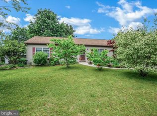 309 Tow Path Ln, Pine Grove, PA 17963