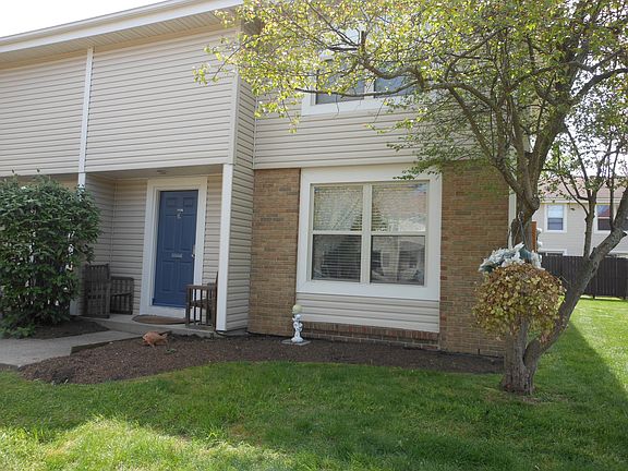 2nd image of 90 S Westmoor Ave APT D