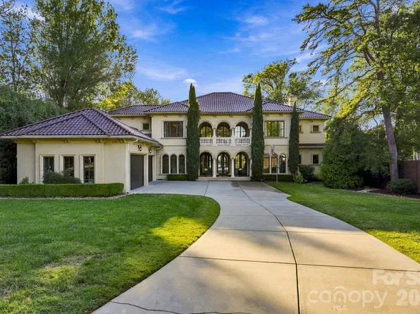 21215 Senlac Ln, Cornelius, NC 28031