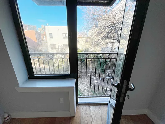 Rented by Yup Realty LLC | media 4