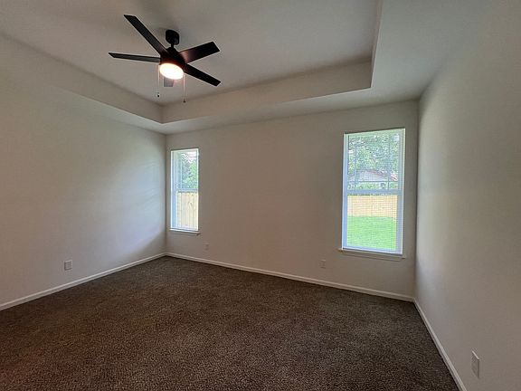 2nd image of 1584 Foster Ave
