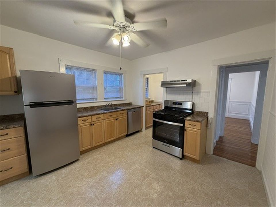 1st image of 9 Newberne St