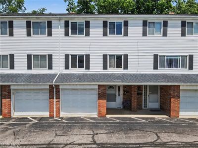 2005 Presidential Pkwy #H76, Twinsburg, OH, 44087