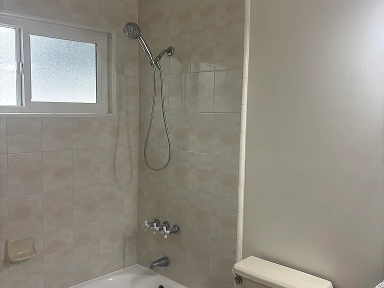 4715 Milne Dr — Photo 5