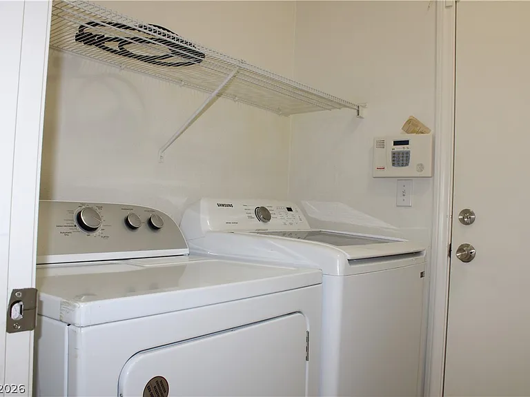 4020 Clove Hitch St — Photo 11