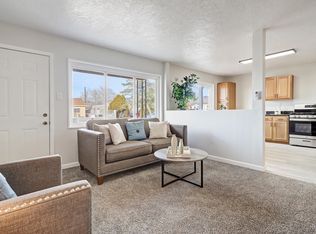 8008 San Joaquin Ave SE, Albuquerque, NM 87108