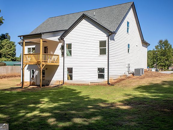 5th image of 212 Kippard Pl
